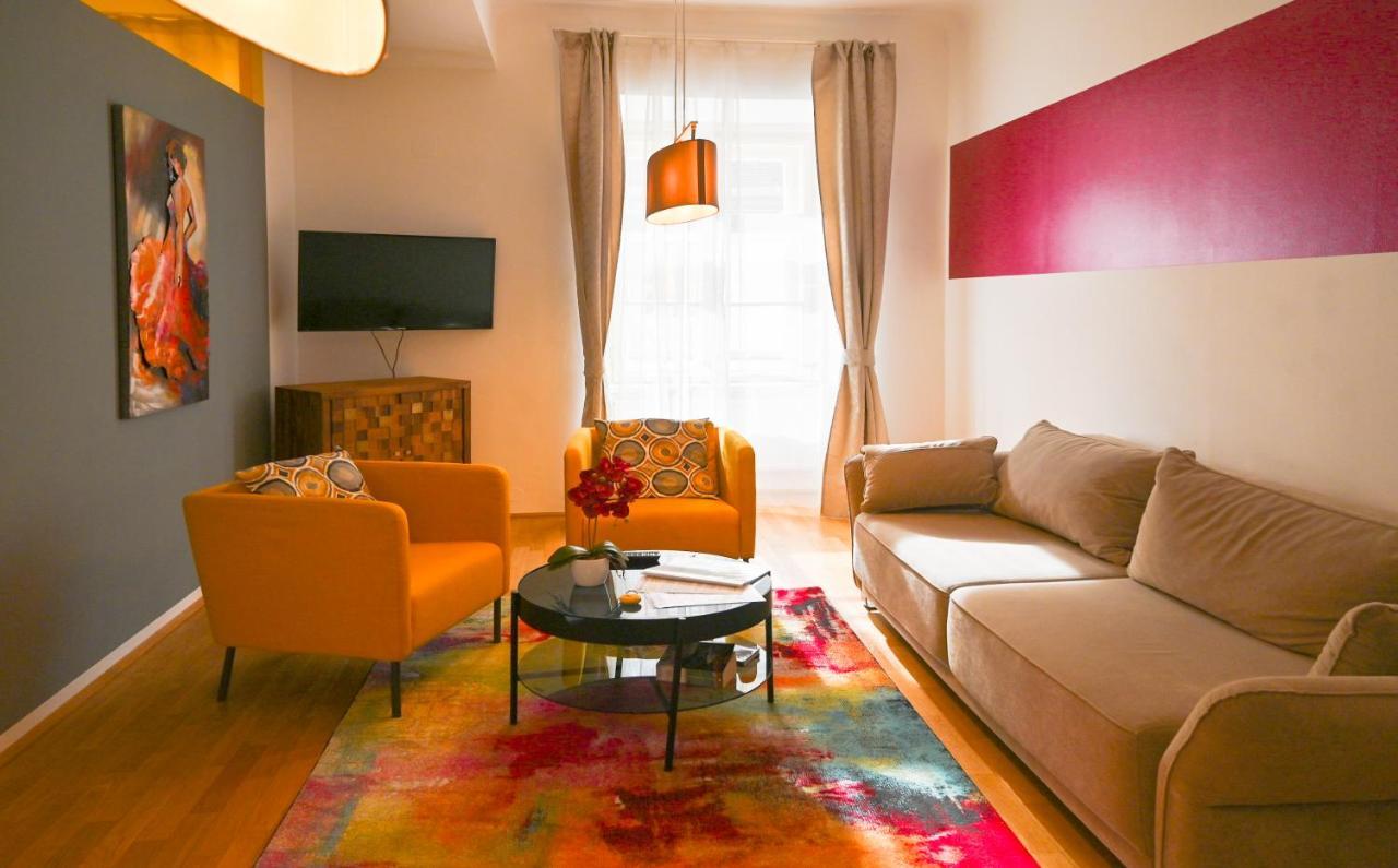 Delightful Hofburg Apartament Wiedeń